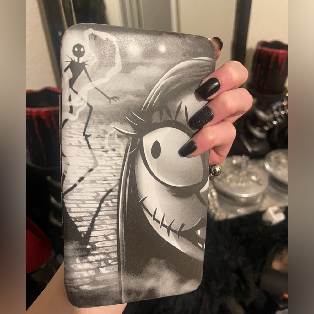 Disney’s The Nightmare Before Christmas Clasp Wallet - Picture 7 of 9